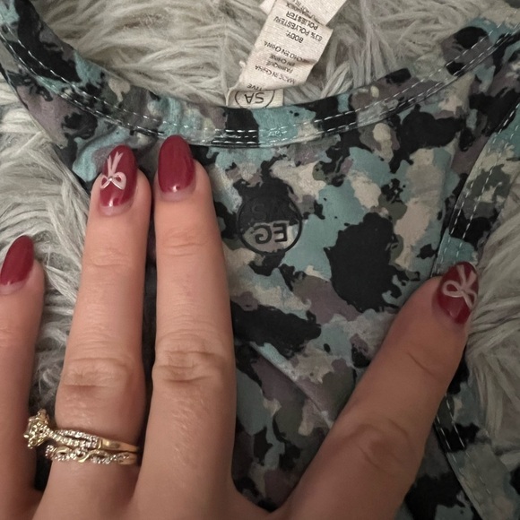 Sage workout top - Picture 4 of 5